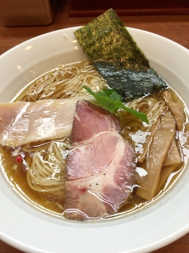 「醤油ラーメン 750円」@中華そば 七麺鳥の写真