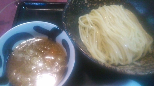 「つけ麺・並盛(810円)」@三ツ矢堂製麺 中目黒本店の写真