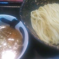 つけ麺・並盛(810円)