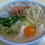 「特製ラーメン（６５０円）」@龍虎軒の写真