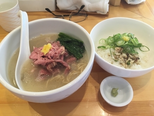 「真鯛らーめん雑炊セット1000円」@真鯛らーめん 麺魚の写真