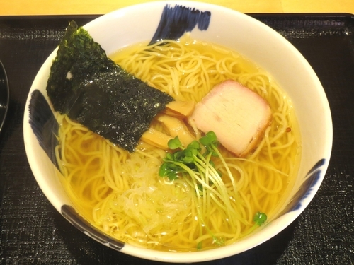 「支那そば」@饂飩すずらんの写真