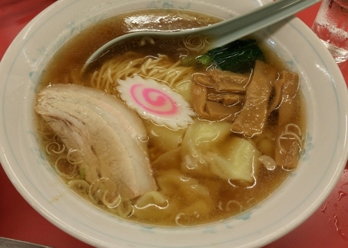 「ワンタンメン　680円」@千成亭 新松戸店の写真