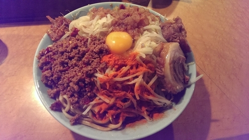 「まぜそぱ、大盛」@立川マシマシ ロイヤルスープの写真