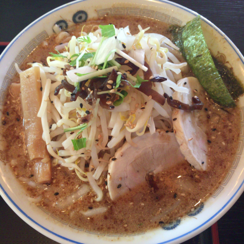 「（しょうゆ）とんこつらーめん カレーセット 並　580円」@増味家の写真