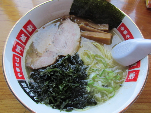 「磯塩ラーメン　「750円」」@中華そば 阿波家の写真
