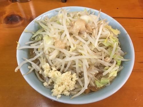 「ラーメン(ニンニク、アブラちょい増し) 700円」@ラーメン二郎 新橋店の写真