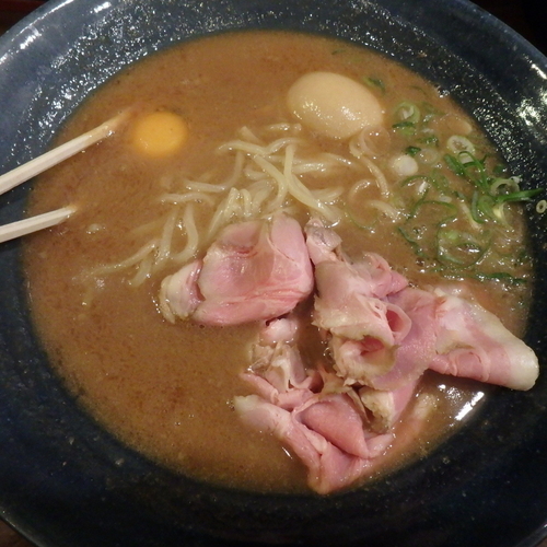 「煮干し徳島(1296円)」@まりお流らーめんの写真