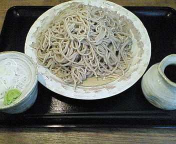 「得もりそば（２人前の量）　９６１円」@つだぬまやの写真