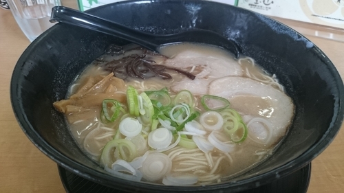 「とんこつらーめん」@宝山の写真