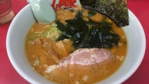 「濃厚えびらーめん」@ラーメン山岡家 伊勢崎宮子店の写真
