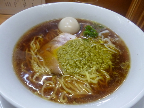 「醤油そば～牡蠣のアヒージョ添え+味付け玉子」@中華そば 大井町 和渦の写真