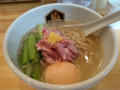 「味玉真鯛らーめん 900円」@真鯛らーめん 麺魚の写真