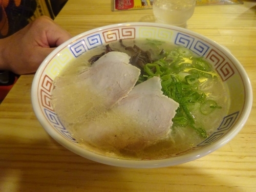 「あっさりとんこつラーメン」@とんこつラーメン 博多屋台の写真