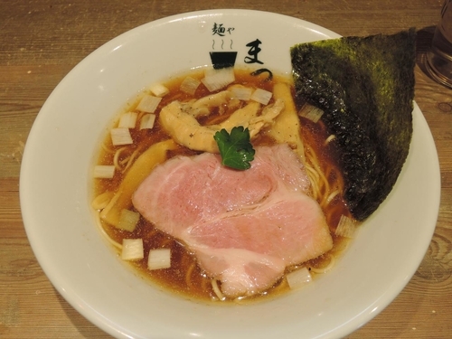 「煮干しそば」@麺やまつ本の写真