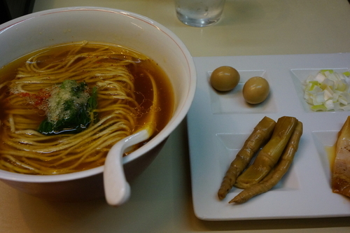 「本枯中華そば」@本枯中華そば 魚雷の写真