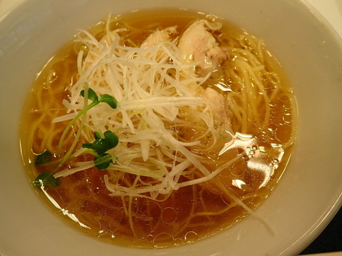 「信玄とりチャーシュー 鶏塩ラーメン」@中央自動車道 談合坂SA 上りフードコートの写真