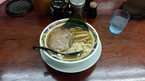 「しょうゆラーメン」@まぐろラーメン 大門の写真