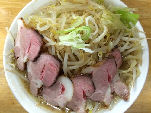 「豚そば(並) 800円」@麺屋 栞の写真