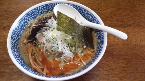 「【限定】豚骨拉麺(良温バージョン)850円」@良温(Ra-on)の写真