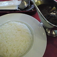 ビーフ角切りカレー　１１００円