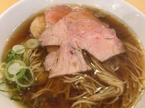 「醤油ラーメン」@らーめん芝浜の写真