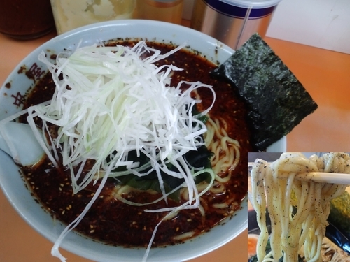 「地獄ラーメン極上２番特盛り800円」@地獄ラーメン 田中屋の写真