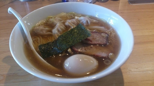 「ワンタンそば」@支那そば なかじまの写真