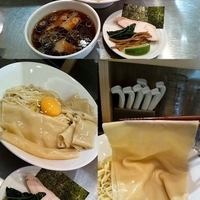 期間限定1日10食『生たまつけそば(￥900)』