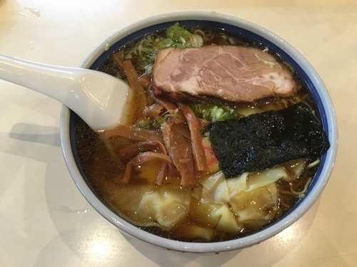 「ワンタン麺」@蓬来軒 本店の写真