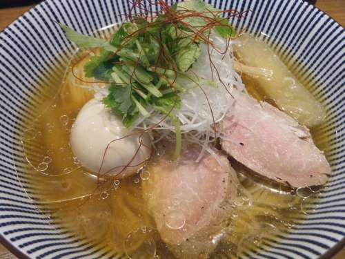 「冷やし煮干しラーメン白醤油780円」@寿製麺よしかわ 川越店の写真