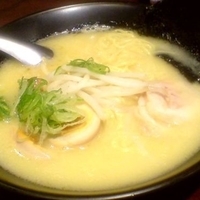 鶏白湯らーめん(680円)+麺大盛(50円)