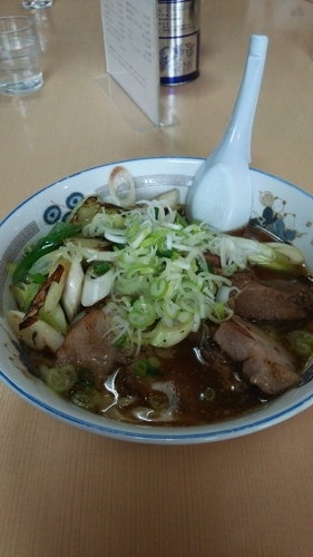 「ねぎチャーシュー麺＋ねぎ増し」@手打ラーメン 長八の写真