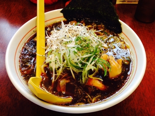 「ブラックラーメン」@らーめん 岳 南信州宮田村店の写真