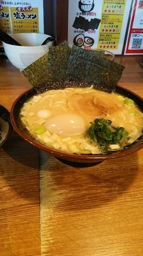 「味玉醤油ラーメン」@大吟豚の写真