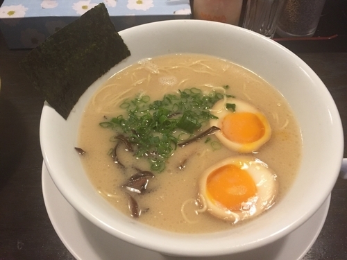 「味玉ラーメン」@一心の写真