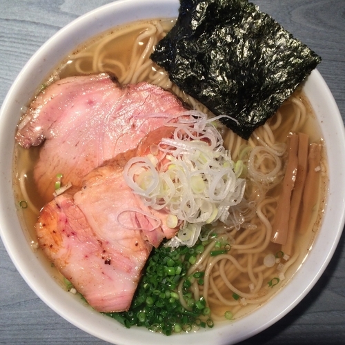 「煮干蕎麦・塩 ¥750（チャーシュー増し・大盛＋200円）」@喜乃壺の写真