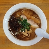 黒とんこつラーメン700円麺パス仕様540円麺かため