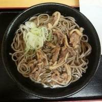 冷たい肉そば大盛750円麺パス仕様540円