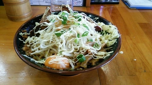 「味噌油そば・チャーシュー」@自家製中華そば 麺 まる井の写真