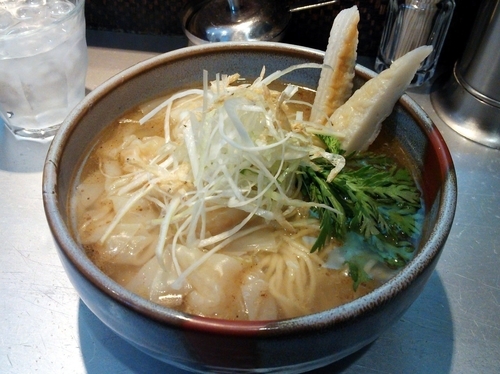 「海老そば＋ちゃーしゅーごはん」@麺匠 呉屋の写真