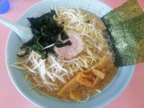 「ネギラーメン（みそ味、硬め、アブラ多め）＋大盛」@ラーメンショップ 東大室店の写真