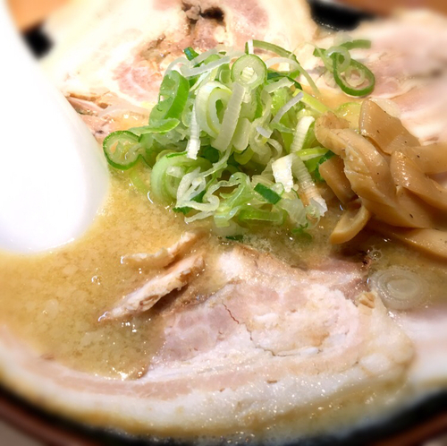 「味噌チャーシュー」@旨みこってりらーめん 鐵 TETSU 千葉分店の写真