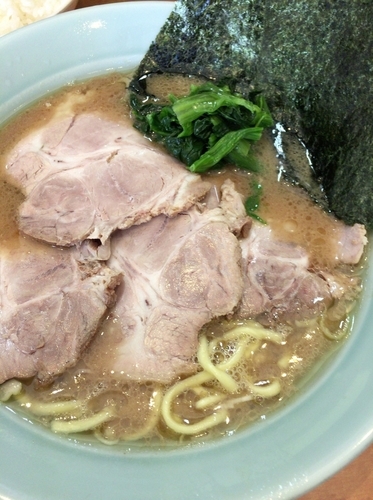 「特製チャーシュー麺」@横浜らーめん 寿三家の写真