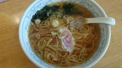「満州ラーメン」@ぎょうざの満洲 江坂工場直売所の写真
