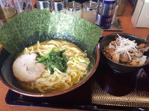 「家系ラーメン」@横浜家系ラーメン力丸家の写真