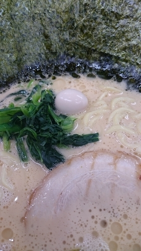 「醤油ラーメン680円」@横浜家系ラーメン 日テレ通り 魂心家の写真