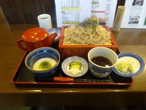 「とろろそば」@手打ちそばおかめの写真