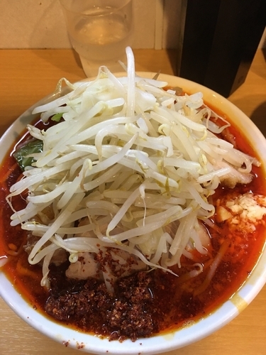 「辛麺小豚入り」@豚星。の写真