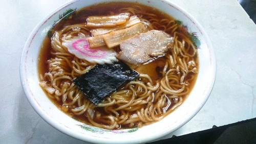 「大盛ラーメン300円」@中華そば すずきの写真